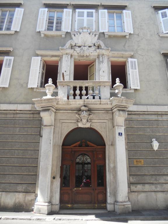 Palazzo Brigido Hotel Trieste Exterior photo